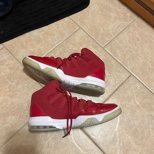 Size 11 Air Jordan Max Aura ‘Gym Red’. Barely worn no box. Check price on goat